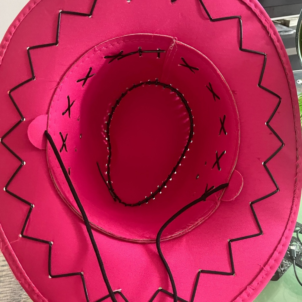 Summer hat - Picture 3 of 3